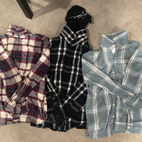 Hollister Men’s Medium Flannel Bundle - Picture 1 of 10